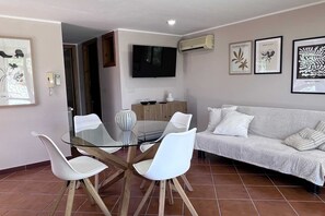 TV - Villa Romy with pool and garden - My Rental Homes (Castellammare Del Golfo)