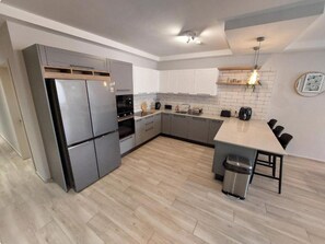 アパートメント 3 ベッドルーム 冷房 ビーチサイド | 専用キッチン