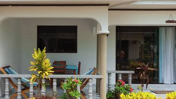 Deluxe Apartment | Terrace/patio