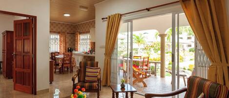 標準公寓 | 客廳