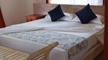 スタンダード アパートメント | セーフティボックス (室内)、WiFi (無料)