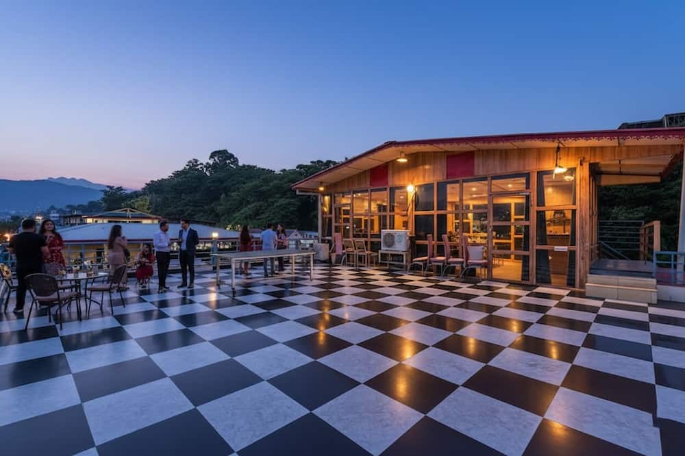 Fabhotel Doon Classic Homestay
