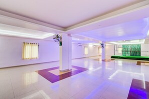 Banquet hall - Fabhotel Pushpa Grand (Hyderabad)