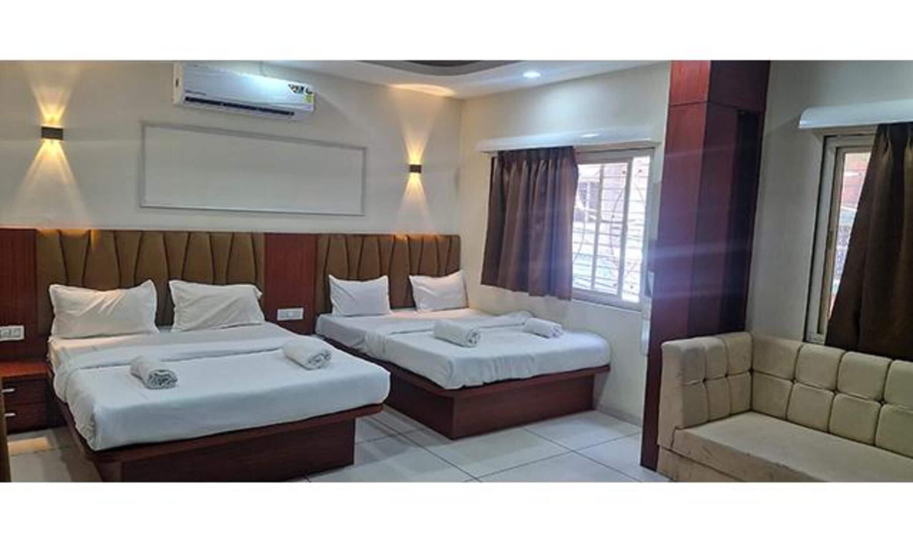 Family Room | Egyptian cotton sheets, premium bedding, in-room safe, free WiFi