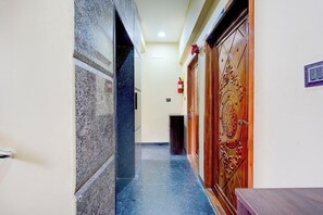 Lobby - Fabhotel Thillai Residency (Chennai)