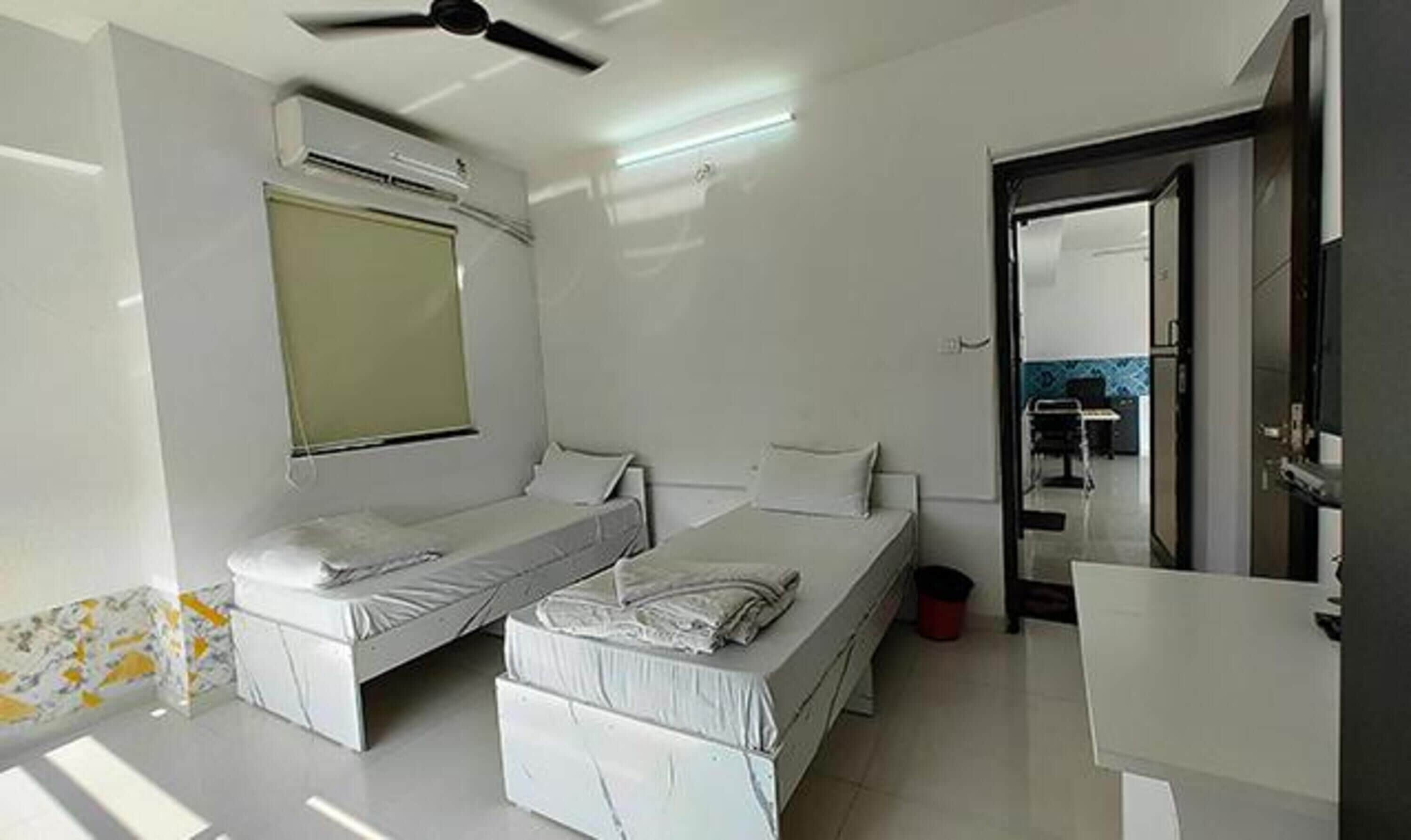 Sengetøy i egyptisk bomull, sengetøy av topp kvalitet og safe på rommet