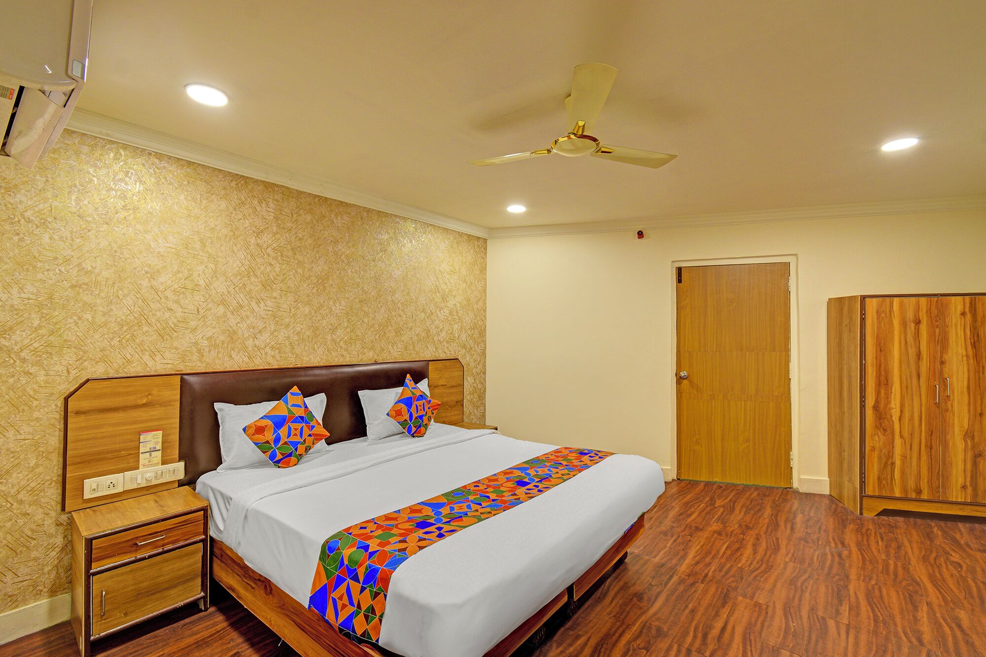 Premium Room | Egyptian cotton sheets, premium bedding, in-room safe, free WiFi