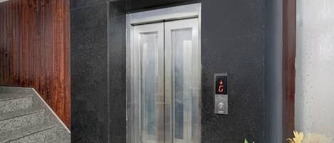 Elevator