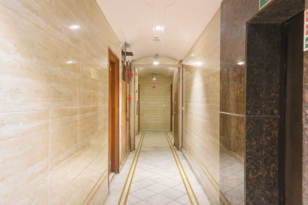 Fabhotel Ashoka International