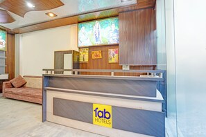 Reception - Fabhotel Radha Palace (Vrindavan)