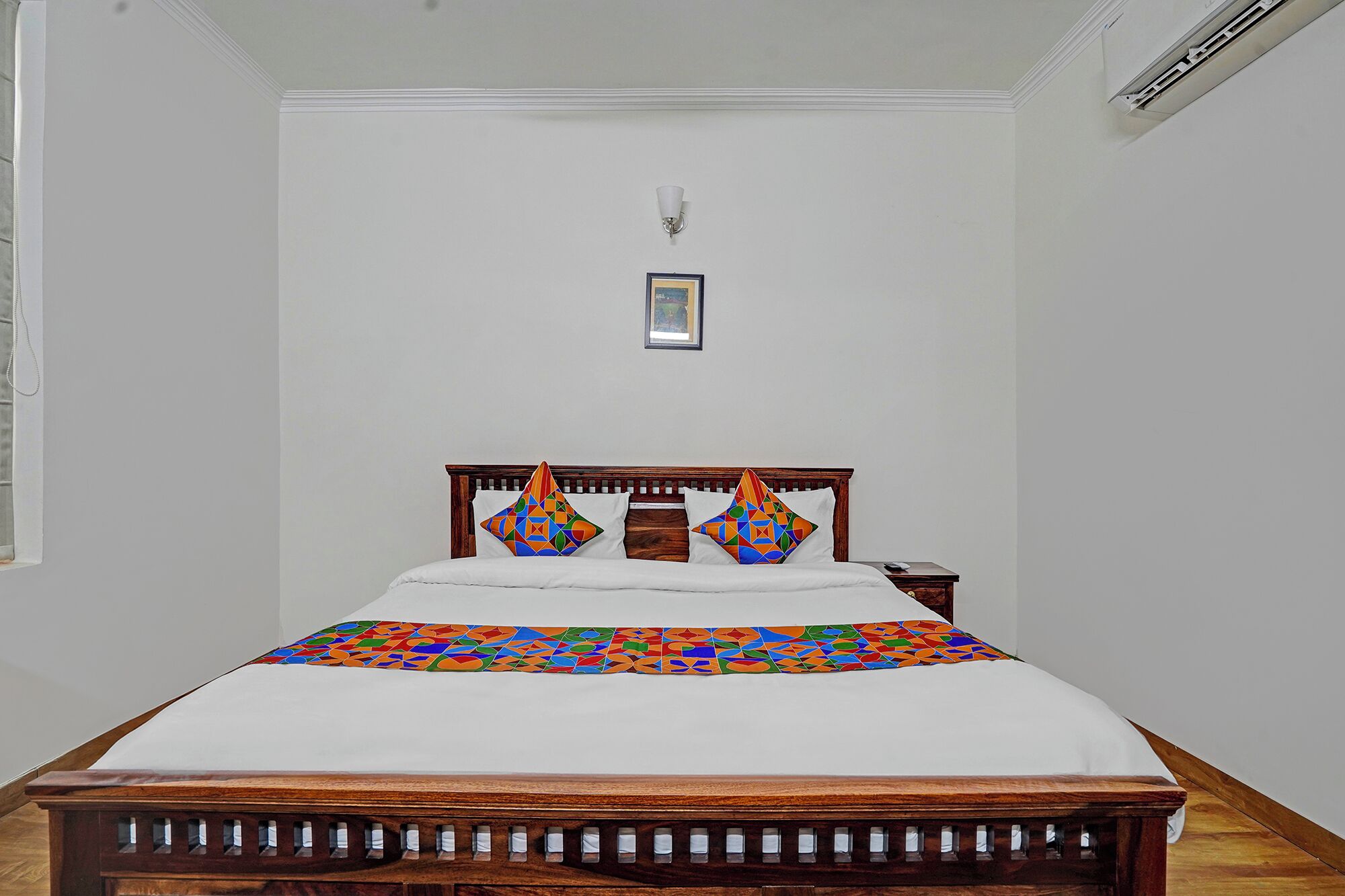 غرفة ديلوكس | ملاءات من القطن المصري وأغطية فراش متميزة وخزنة داخل الغرفة