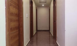 Lobby - Fabhotel Devi Residency (Vrindavan)