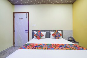 Deluxe Room - Fabhotel Shivkashi Inn (Varanasi)