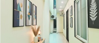 Fabhotel Jp International