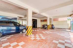 Parking - Fabhotel Ak Elite Luxury Homestay (Tirupati)