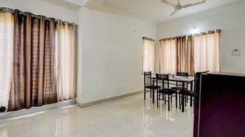 TV LCD 28 polegadas com canais a cabo