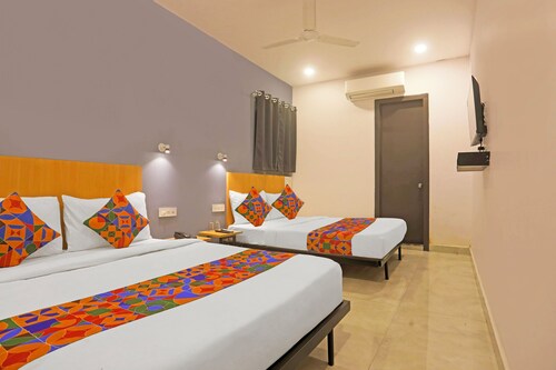 Fabhotel Vivek Inn