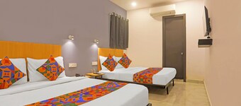 Fabhotel Vivek Inn