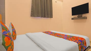 Egyptian cotton sheets, premium bedding, in-room safe, free WiFi