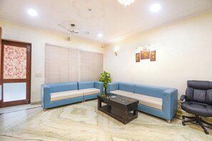 Kawasan tempat duduk lobi