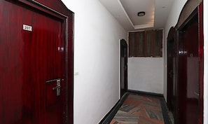 Lobby - Fabhotel D Season (Agra)