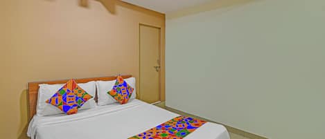 Egyptiske bomuldslagner, premium-sengetøj, pengeskab på værelset