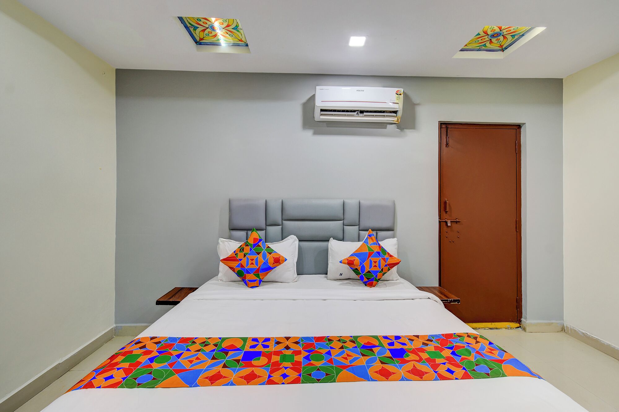 Premium Room | Egyptian cotton sheets, premium bedding, in-room safe, free WiFi