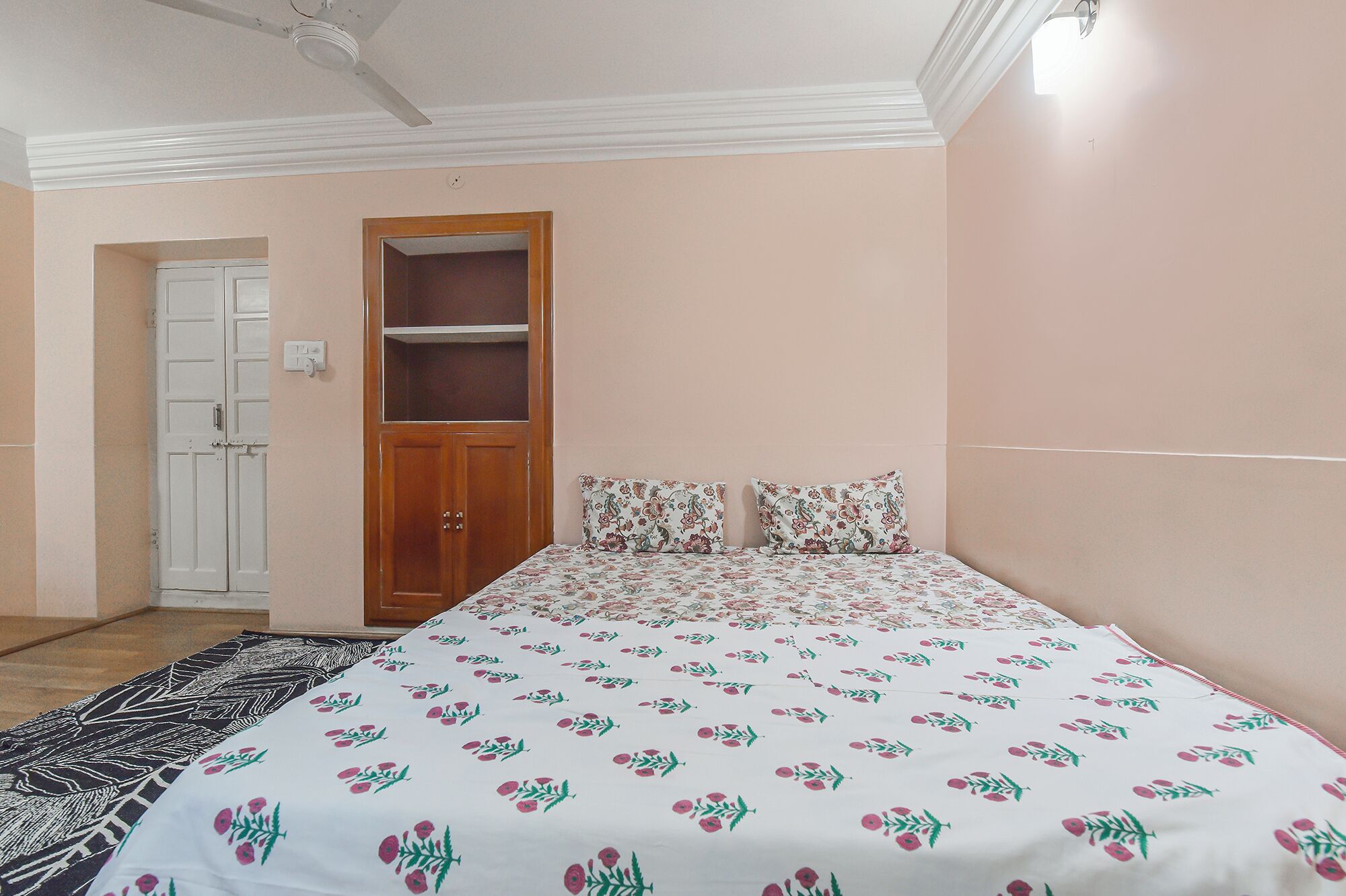 Habitación Deluxe | Sábanas de algodón egipcio, ropa de cama de alta calidad, caja fuerte