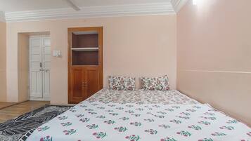 Habitación Deluxe | Sábanas de algodón egipcio, ropa de cama de alta calidad, caja fuerte