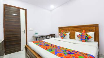 Lakens van Egyptisch katoen, luxe beddengoed, een kluis op de kamer