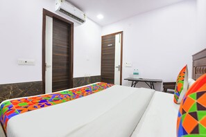 ผ้าปูที่นอนฝ้ายอียิปต์, เครื่องนอนระดับพรีเมียม, ตู้นิรภัยในห้องพัก