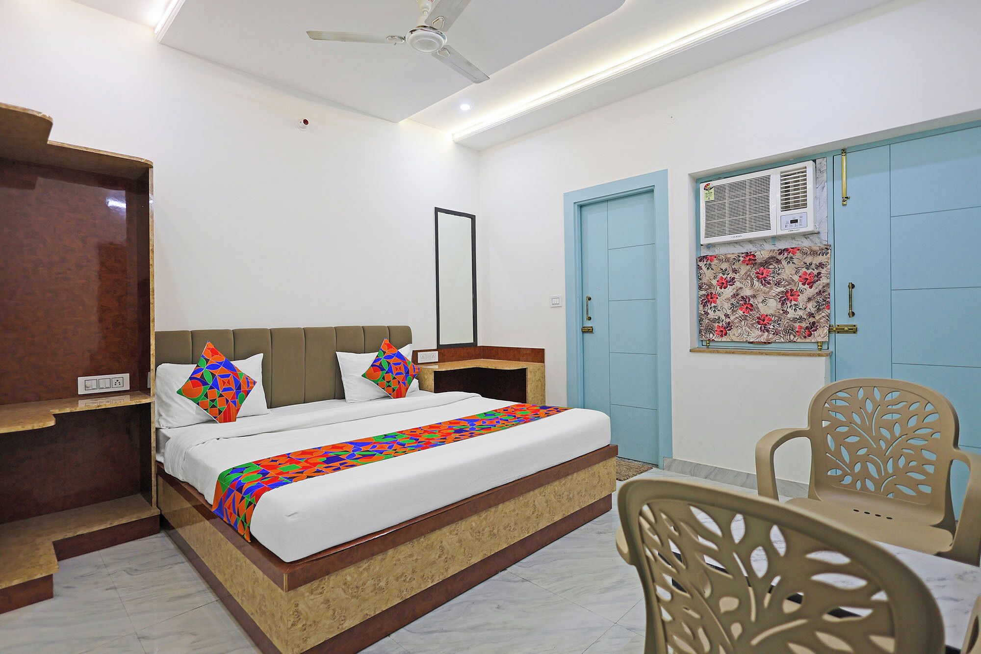 Deluxe-Zimmer | Bettwäsche aus ägyptischer Baumwolle, hochwertige Bettwaren, Zimmersafe