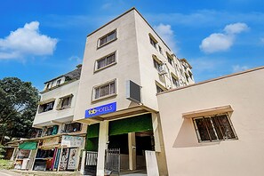 Exterior - Fabhotel Pink House (Pune)