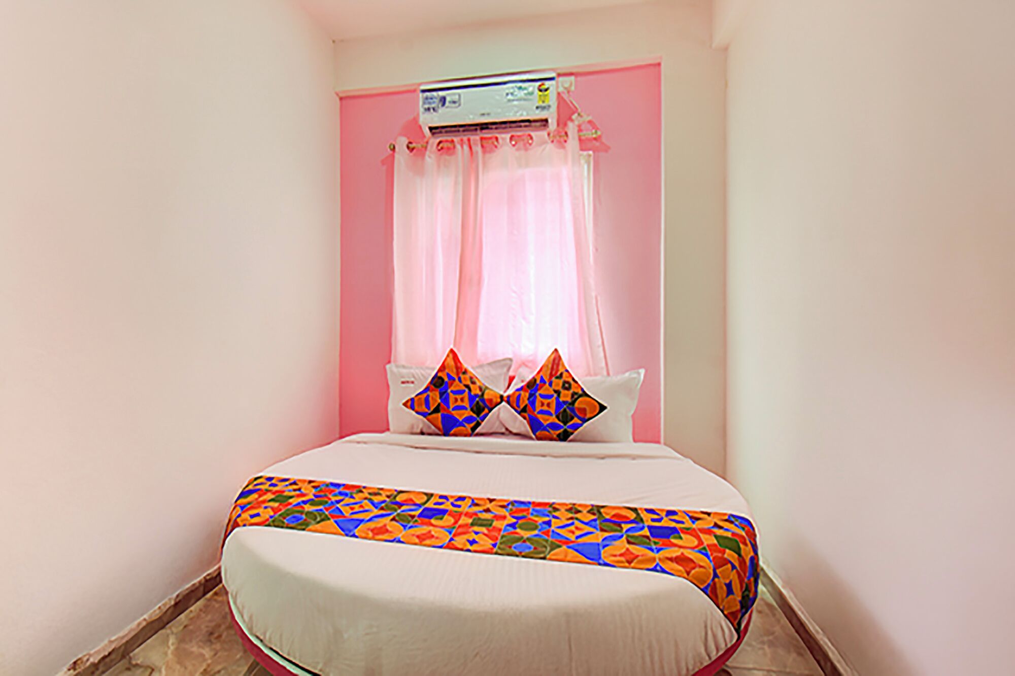 Bettwäsche aus ägyptischer Baumwolle, hochwertige Bettwaren, Zimmersafe