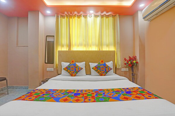 Egyptian cotton sheets, premium bedding, in-room safe, free WiFi - Fabhotel The Buddha Residency (Danapur)