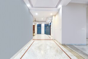 Lobby - Via Supreme Stay (Jaipur)