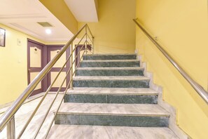 Staircase - Fabhotel Rajlaxmi Palace (Jaipur)