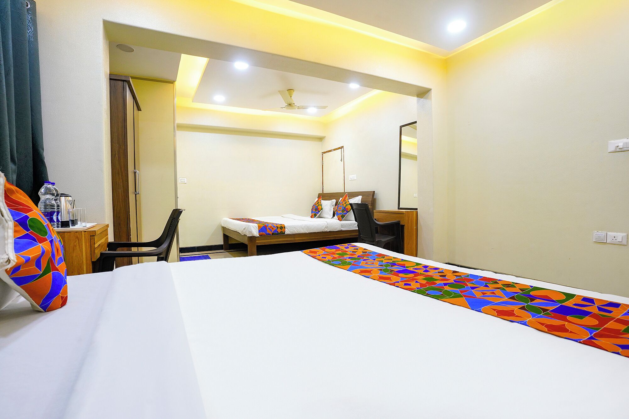 Egyptian cotton sheets, premium bedding, in-room safe, free WiFi