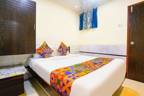 豪華客房 | 埃及棉床單、高級寢具、房內夾萬、免費 Wi-Fi