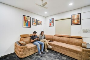 Àrea amb seients del vestíbul