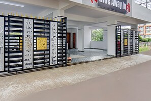 Property entrance - Fabhotel Hide Inn (Hinjawadi)