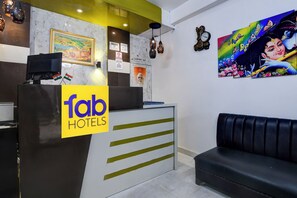 Reception - Fabhotel Royal Palace Ruby (Kolkata)