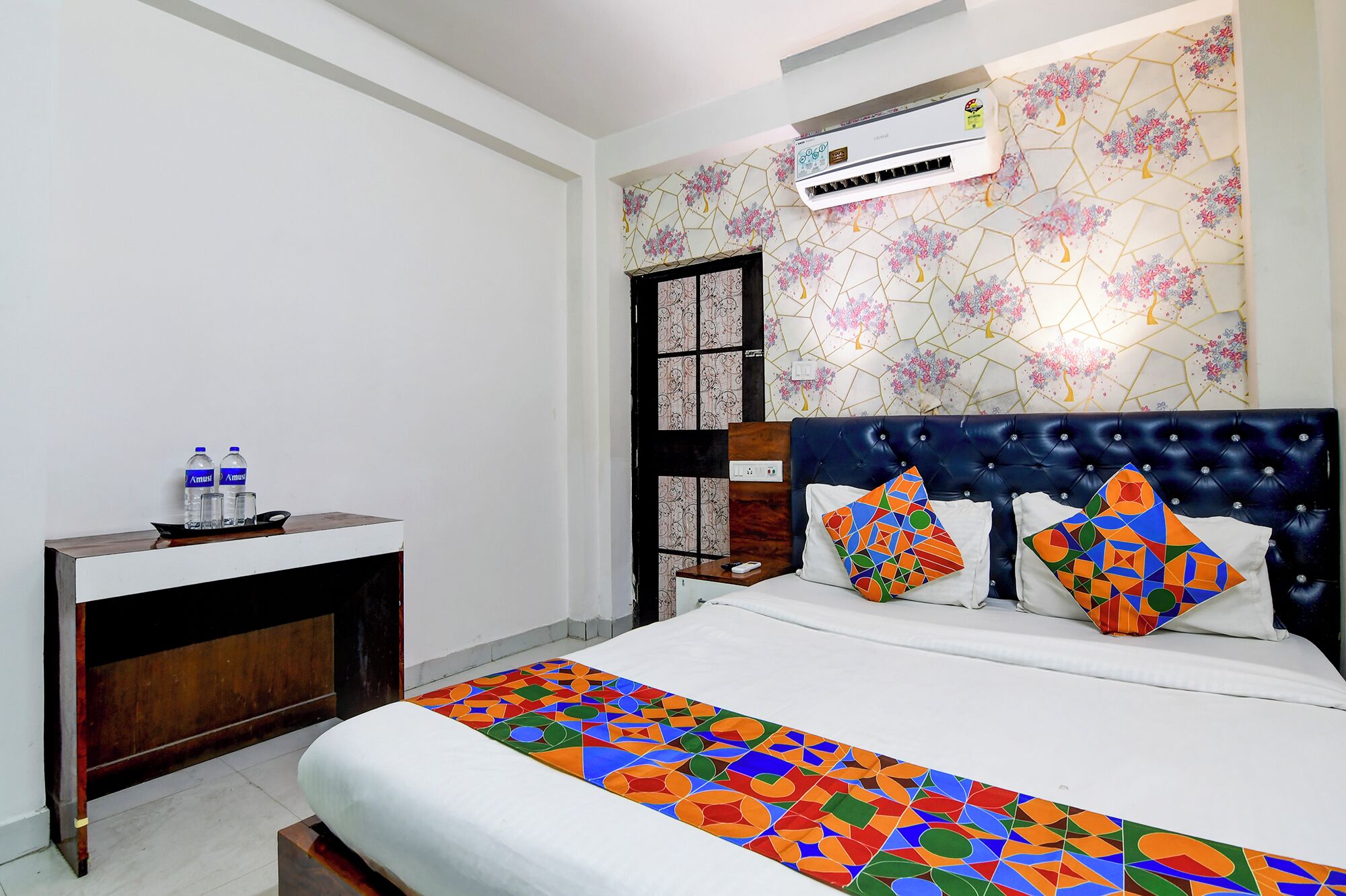 Deluxe Room | Egyptian cotton sheets, premium bedding, in-room safe, free WiFi