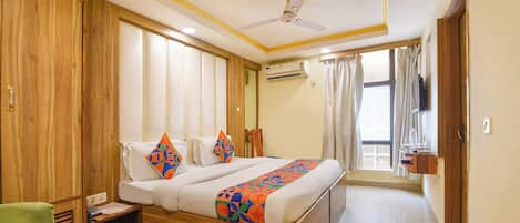 Rom – deluxe | Sengetøy i egyptisk bomull, sengetøy av topp kvalitet og safe på rommet