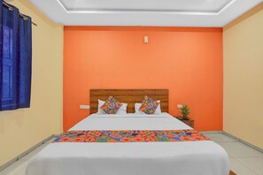 Deluxe Room | Egyptian cotton sheets, premium bedding, in-room safe, free WiFi - Fabhotel Dream Comforts (Bangalore)