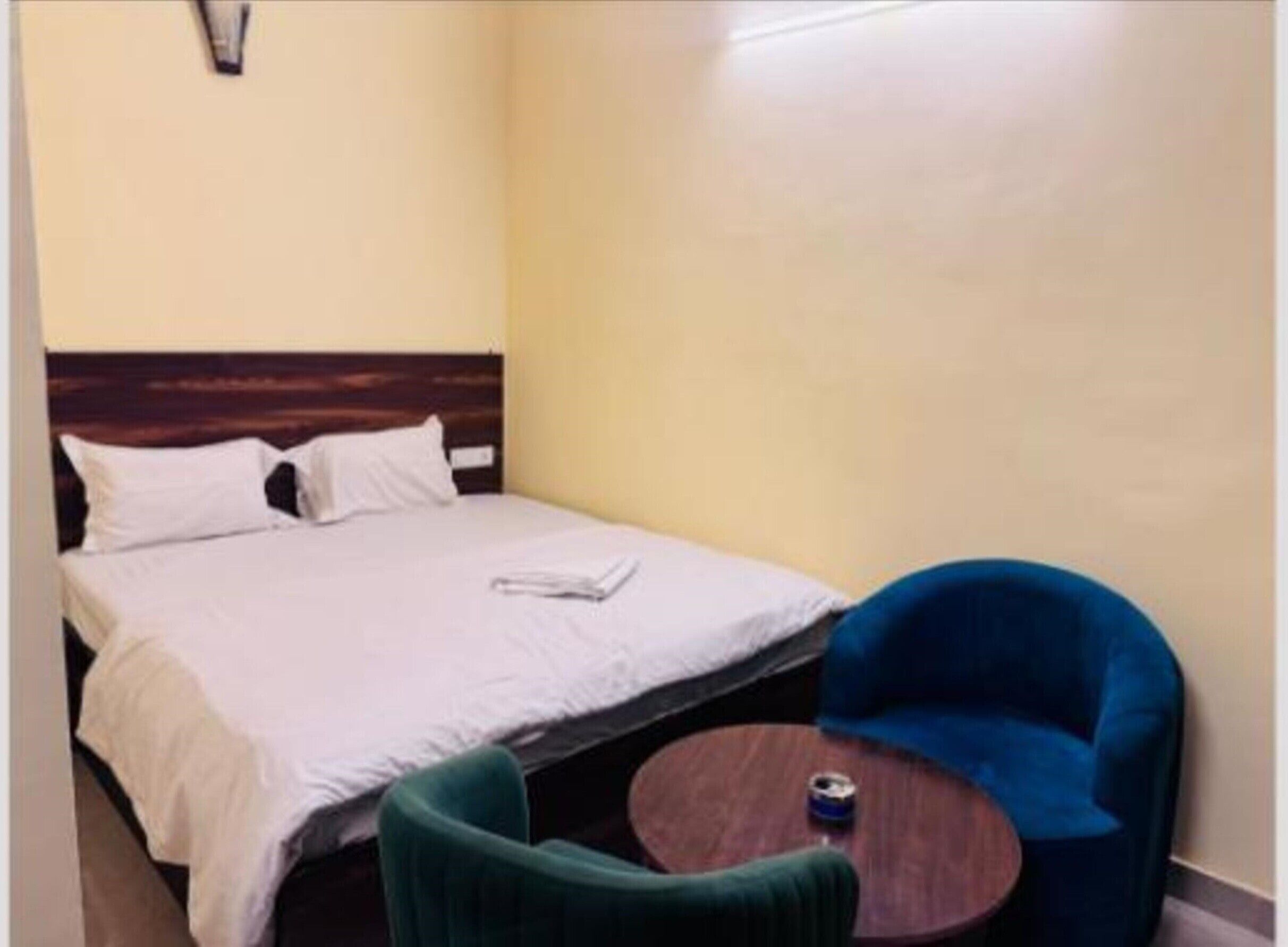 Deluxe Room | Egyptian cotton sheets, premium bedding, in-room safe, free WiFi