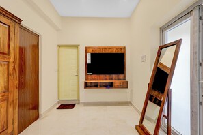 Interior - Fabhotel Sejour Royal (Chennai)