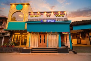 Exterior - Fabhotel Royal Residency Kurla (Mumbai)