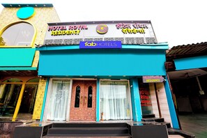 Exterior - Fabhotel Royal Residency Kurla (Mumbai)