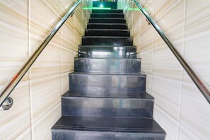 Lobby - Fabhotel Royal Residency Kurla (Mumbai)